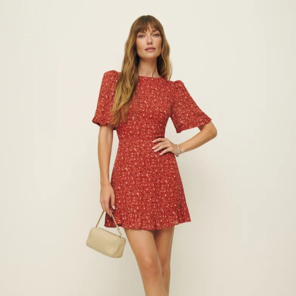 reformation alaina dress balsam  size 8
new with tags